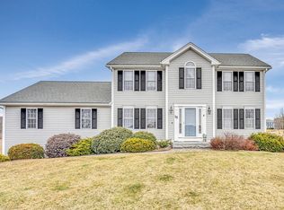 15 John Robert Dr, Rutland, MA 01543