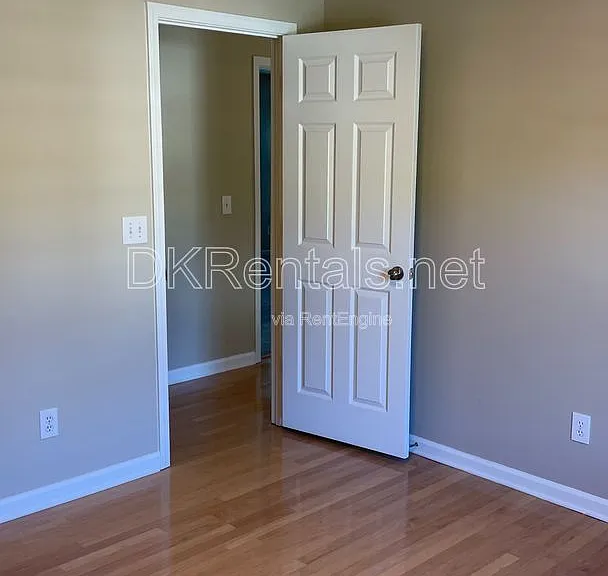 416 Carmain Ln NW — Photo 22