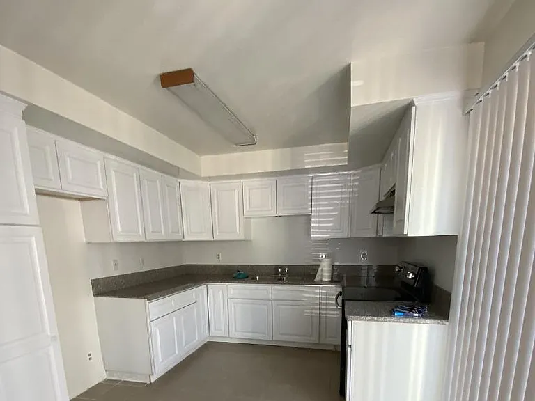 5817 Greenleaf Ave #A — Photo 5