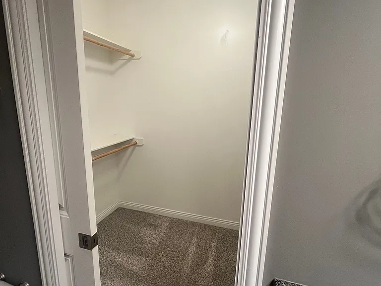1521 Residence Dr — Photo 12