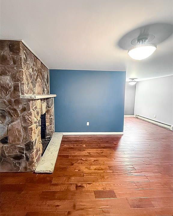 1st image of 220 Mill St APT 1