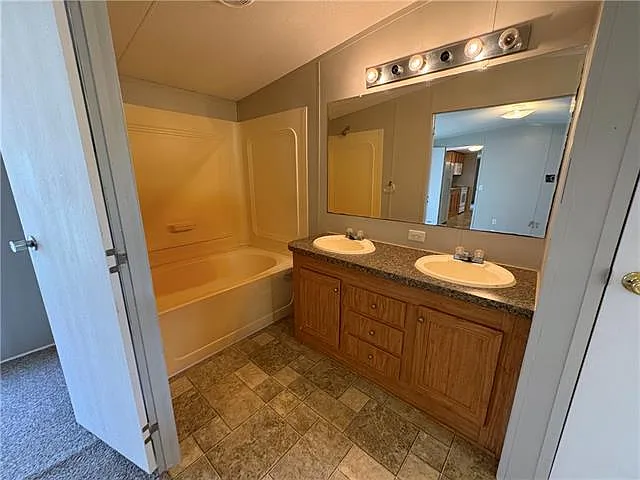 13268 New Genessee Rd — Photo 7