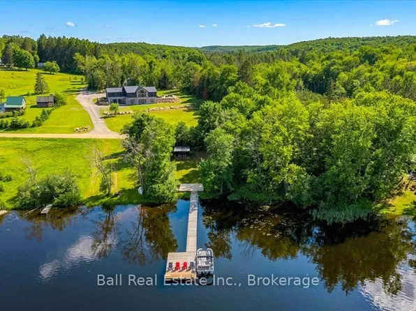 632 The South Rd, Wollaston, ON K0L 1P0