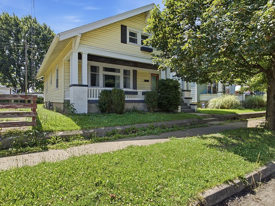 1st image of 1022 N Grand Ave