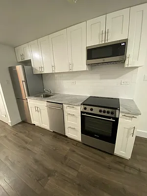 Rented by Compass | media 10