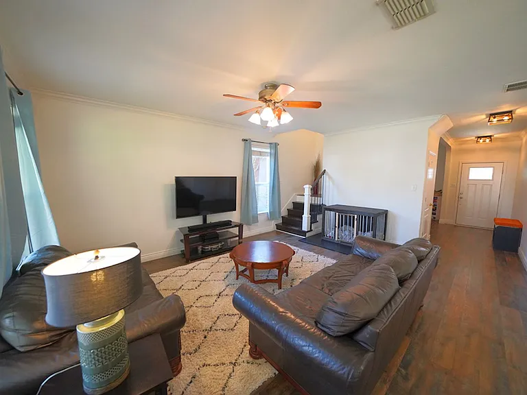 136 Earhart Ln — Photo 14