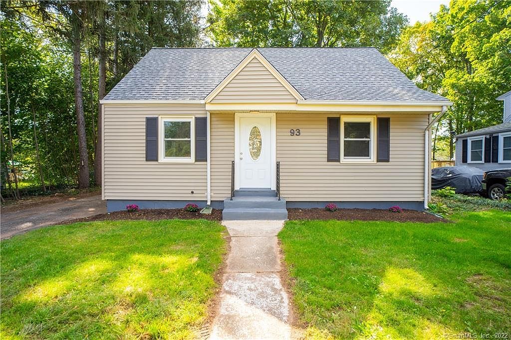 93 Berlin St, Southington, CT 06489 Zillow