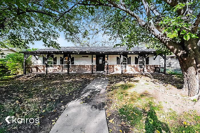 1st image of 711 Westridge Ave