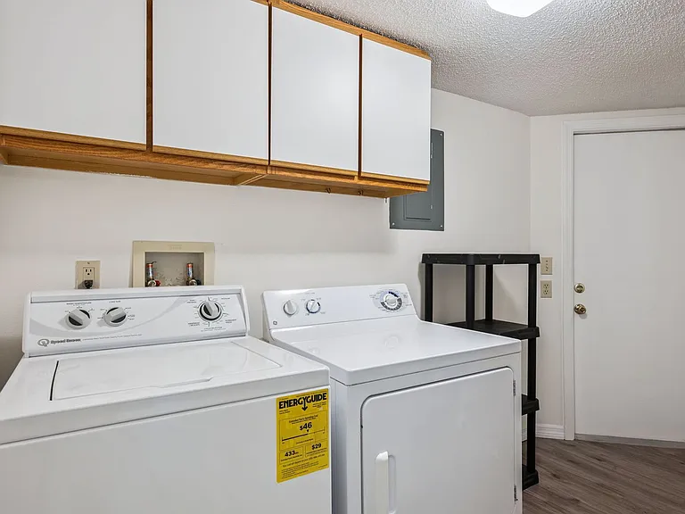 4807 Coachmans Dr #2408 — Photo 28