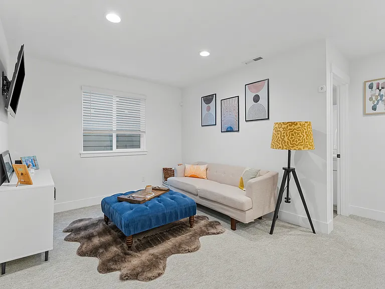 11866 SE Bridal Veil Falls Pl — Photo 9