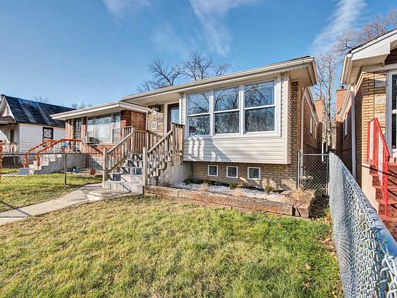 3rd image of 11524 S Wentworth Ave