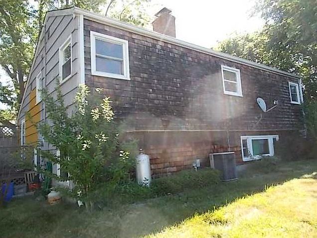 2nd image of 86 Birchwood Dr