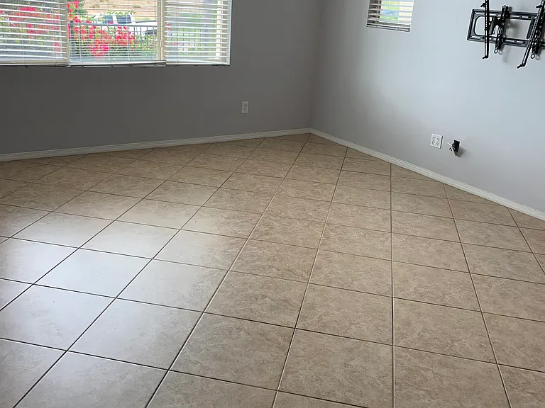 1802 Talmadge Dr #2 — Photo 9