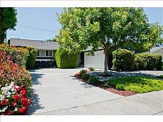 3rd image of 130 Arcadia Ave