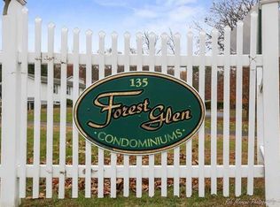 135 Forrest St APT 6, Plaistow, NH 03865