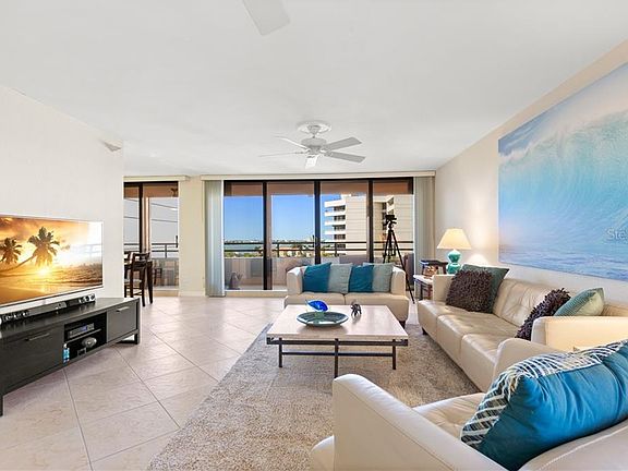 3rd image of 5940 Pelican Bay Plz S APT 1006