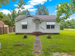 666 Mustang St, Sulphur, LA 70663