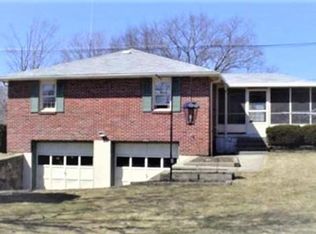 942 S Main St, Attleboro, MA 02703