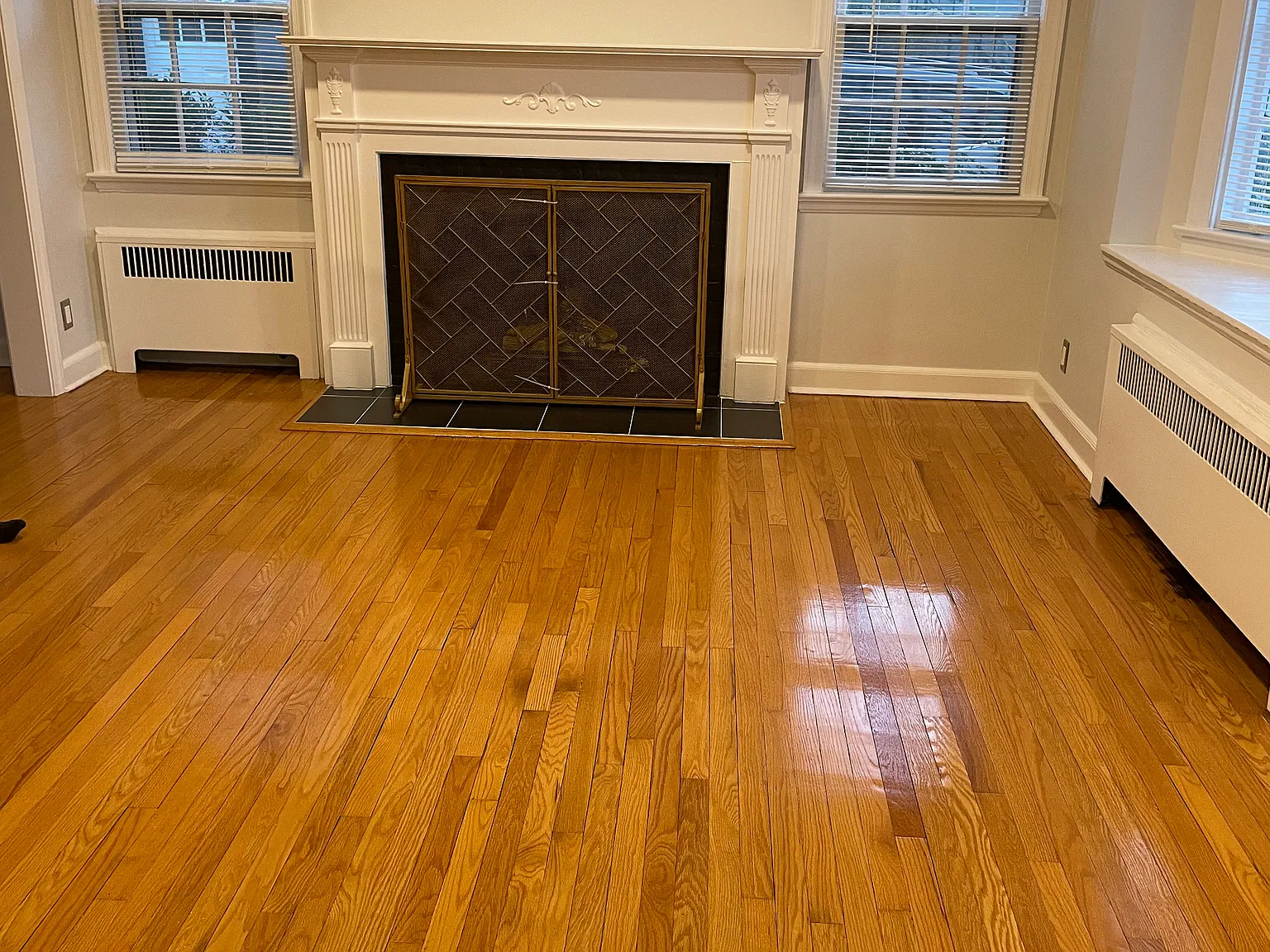 3 bed, 1.5 bath, 1800 sqft, $5,650 — Photo 4