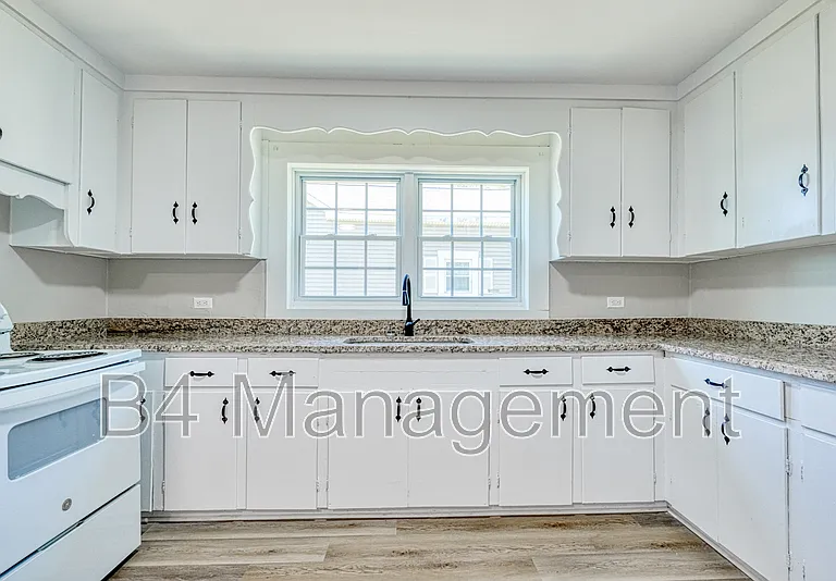 151 Church St — Photo 23
