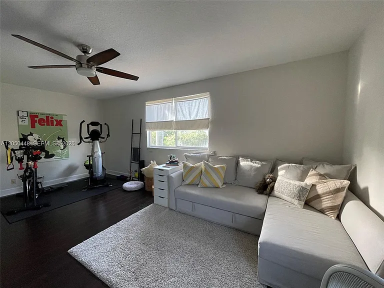 485 Silver Palm Way — Photo 33