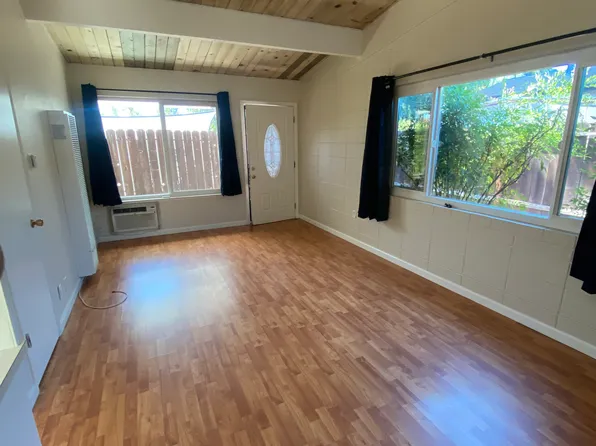 779 Holmes St, Livermore, CA 94550