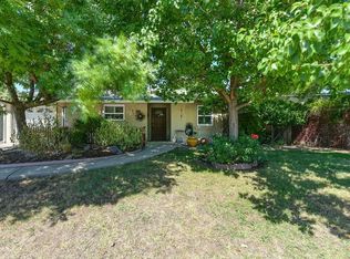 1016 Singingwood Rd, Sacramento, CA 95864