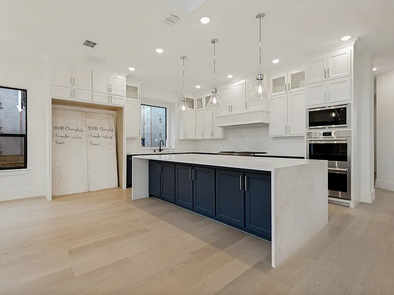 11870 Cherrydale Dr — Photo 13