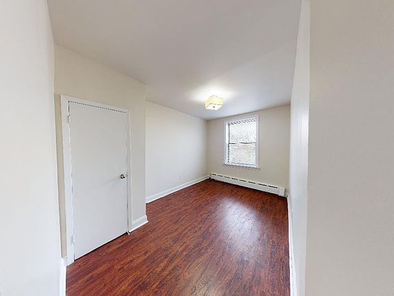 5th image of 7 Laidlaw Ave APT 41