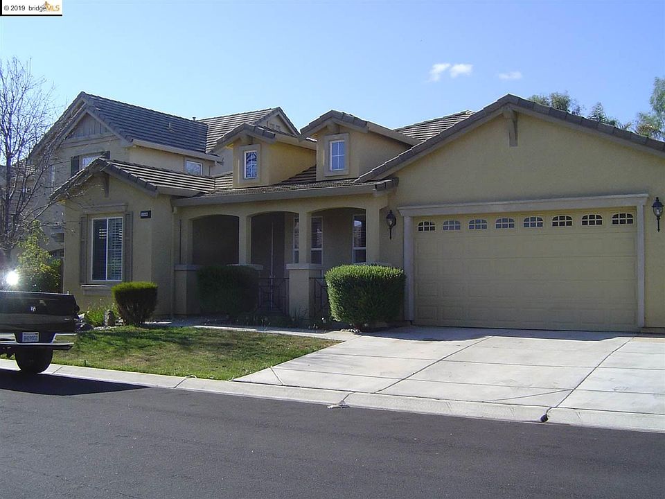 1st image of 5568 Arcadia Cir