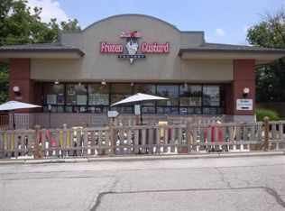 9420 Manchester Rd, Saint Louis, MO