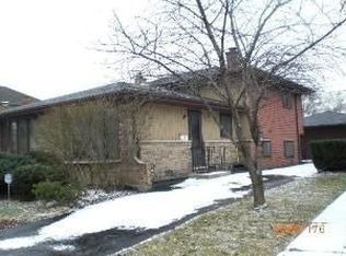 4232 Maple Ave, Lyons, IL 60534