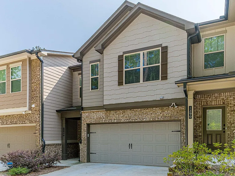 1380 Sugar Glen Ct — Photo 46