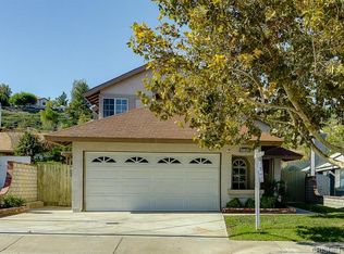 28839 Startree Ln, Santa Clarita, CA 91390