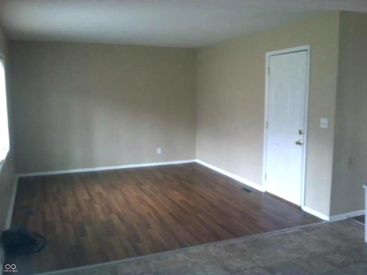 Building Photo - 7526 Ruskin Pl