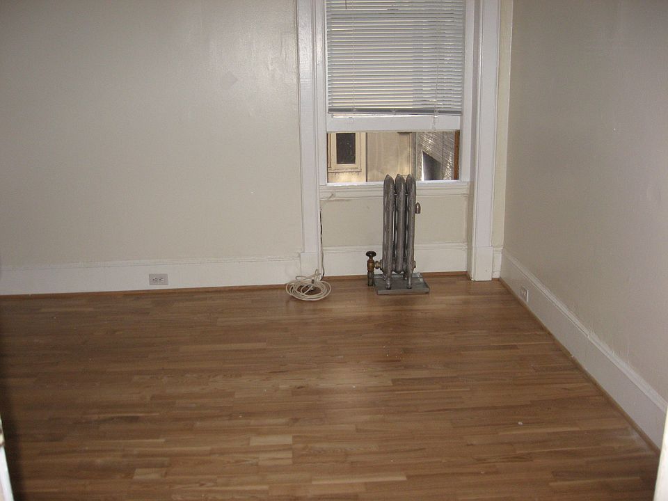 2nd image of 625 Bush St APT 216