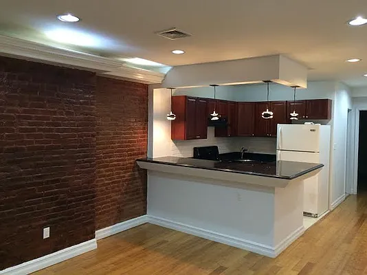 Rented by Kimberly Powe RR | media 57