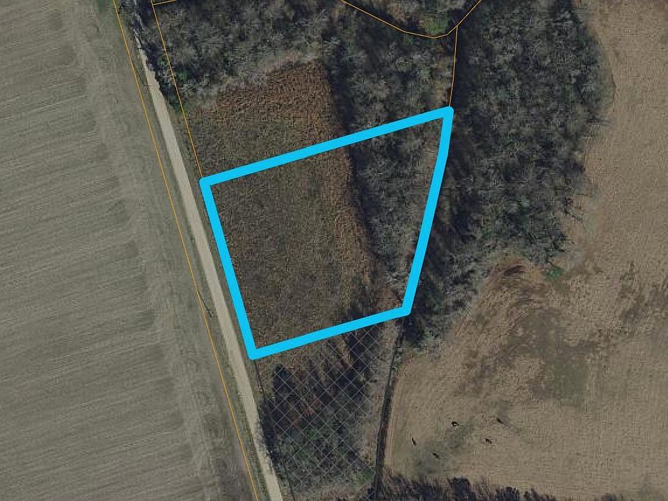 1st image of 998 Inglewood Dr.