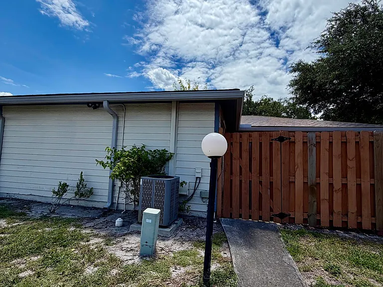 1866 My Pl — Photo 1
