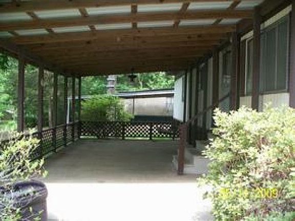 4th image of 335 Woodland Est