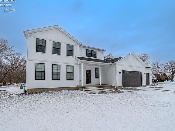 2nd image of 1990 E Lockwood Rd