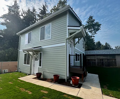 10483 SE 29th Ave #3 Photo 1