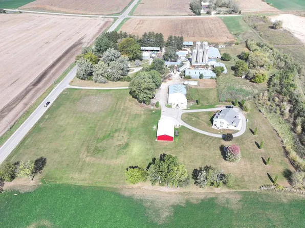 N3530 County Road G, Fort Atkinson, WI 53538