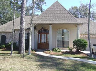 747 Libby Ln, Mandeville, LA 70471