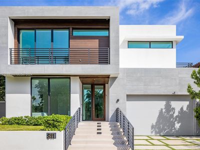 311 189th St, Sunny Isles Beach, FL, 33160