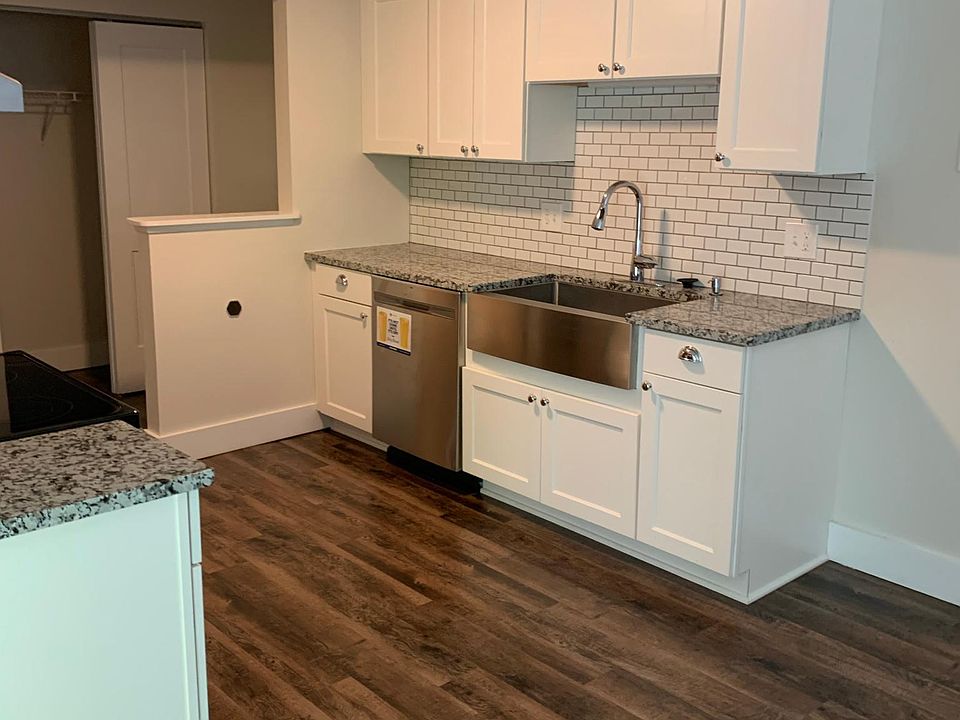2nd image of 3650 Monroe Ave APT 10