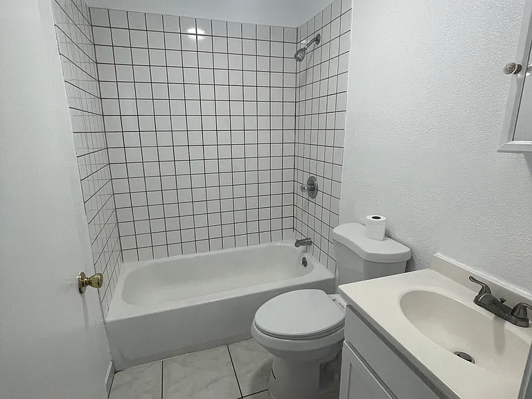 714 S Record Ave — Photo 13