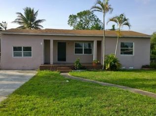 1115 Sharar Ave, Opa Locka, FL 33054