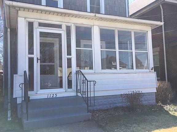 2nd image of 1125 E 28th St