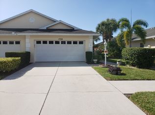 1729 Fountain View Cir, Venice, FL 34292